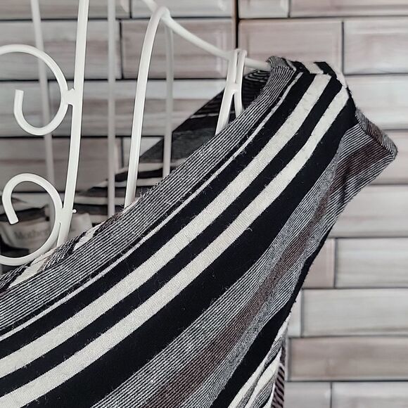 Motherhood Maternity sleeveless top Size S - Picture 4 of 9